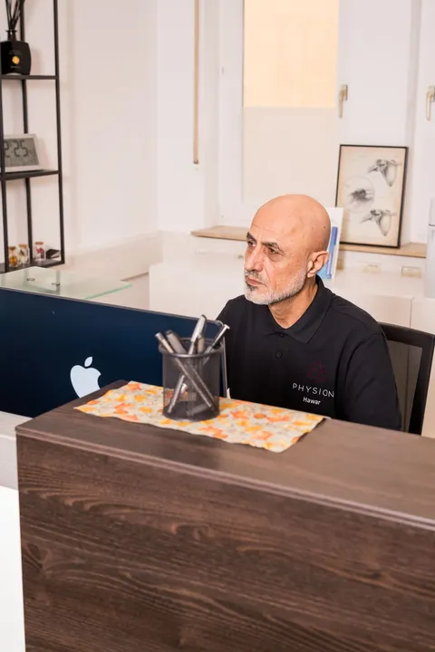 Physion Rezeptionist Hawar Aziz